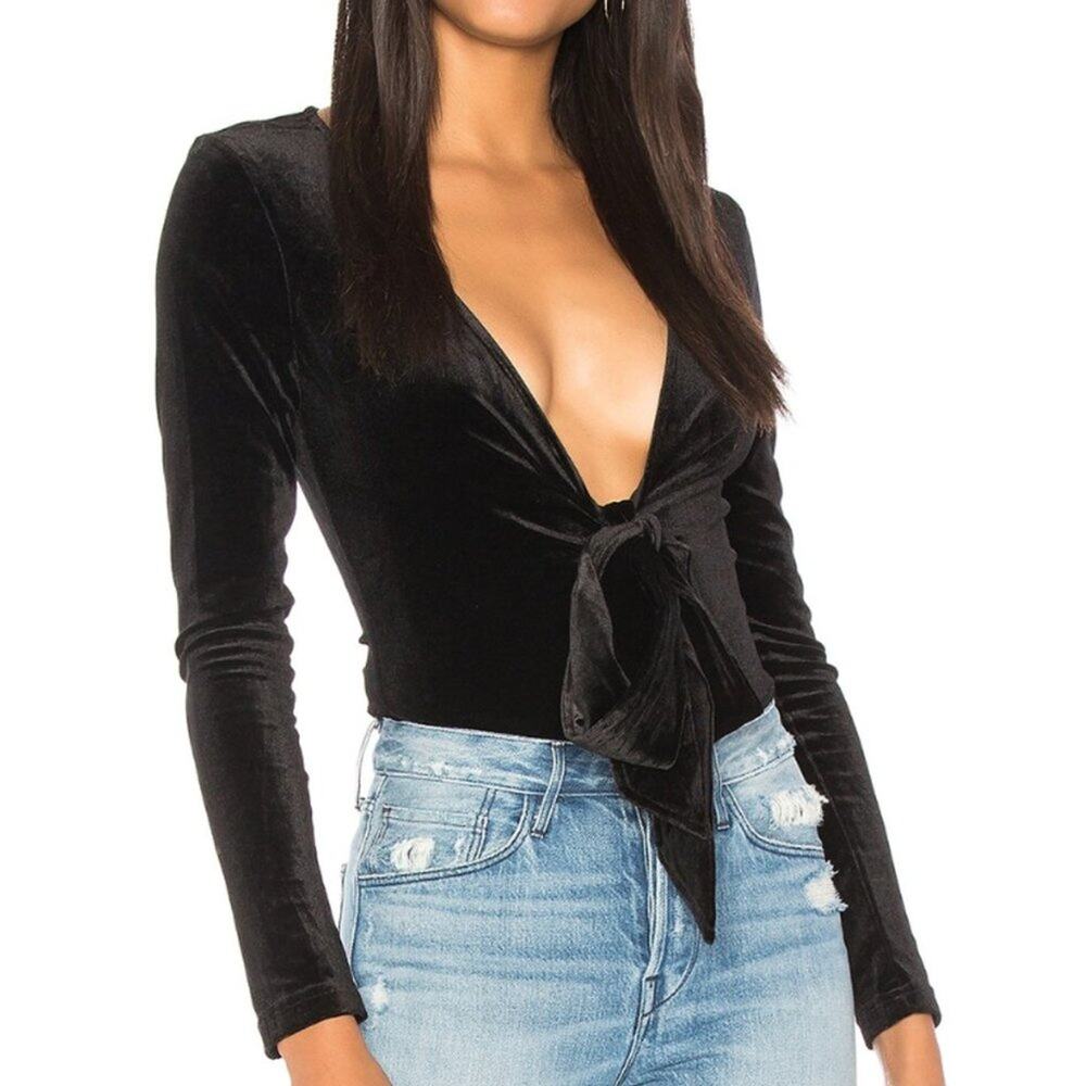 Lioness Black Shameless Velvet Bodysuit Plunging V-Neck Bow Detail Long Sleeve S